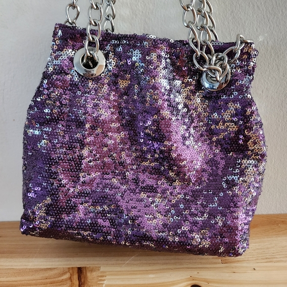 BIG BUDDHA Metallic Purple Silver Sequin Silver Chain Straps Slouchy Hobo Bag - Picture 3 of 13